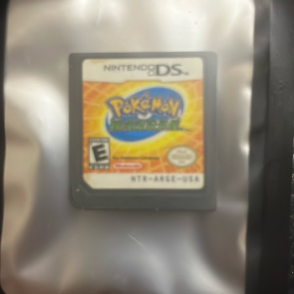 UNLISTED ITEMS IN MY LIVE POSH SHOW - Picture 5 of 16